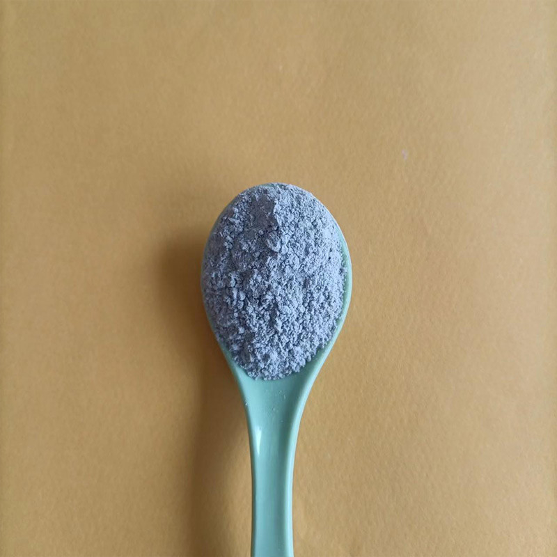 Cryolite de sódio com composição estável e para eletrólise de alumínio e produção de aço para uso industrial