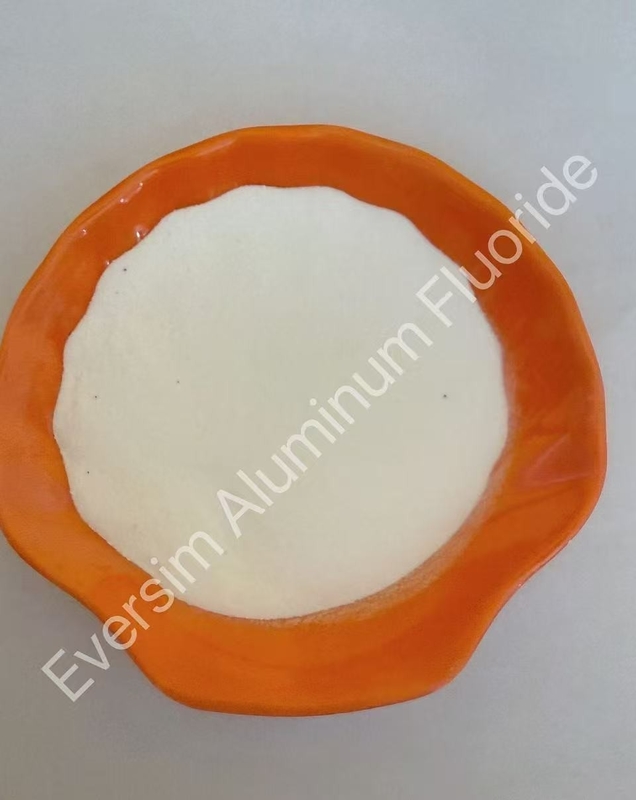 Alto grau de pureza CAS n.o 7784-18-1 Fluoreto de alumínio de areia branca AlF3 Fluxo para esmaltes