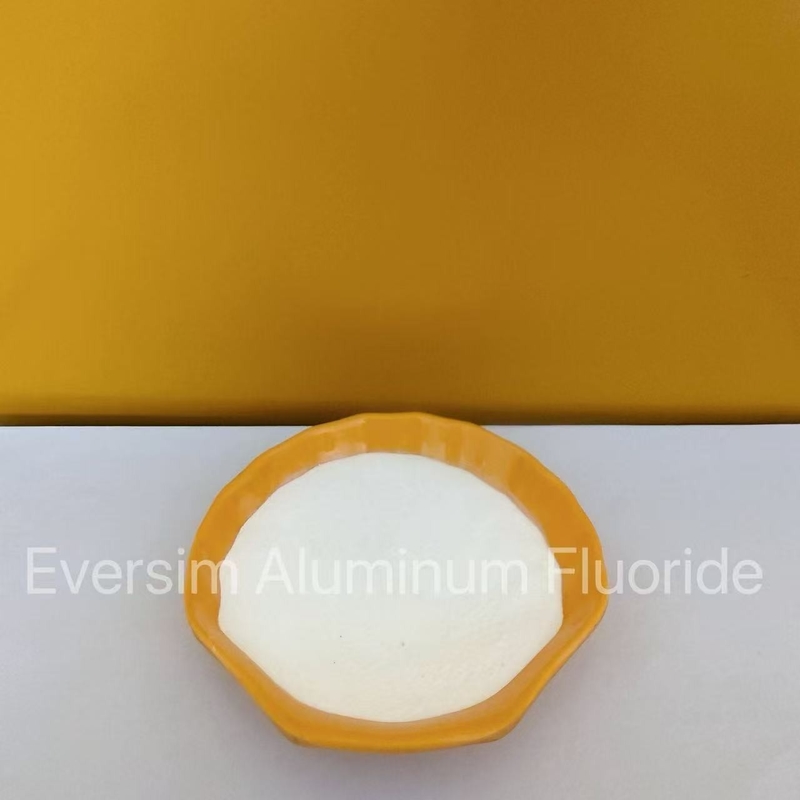 Peso molecular 83,98 Fluoreto de alumínio de areia branca Alf3 para fluxo de metais não ferrosos