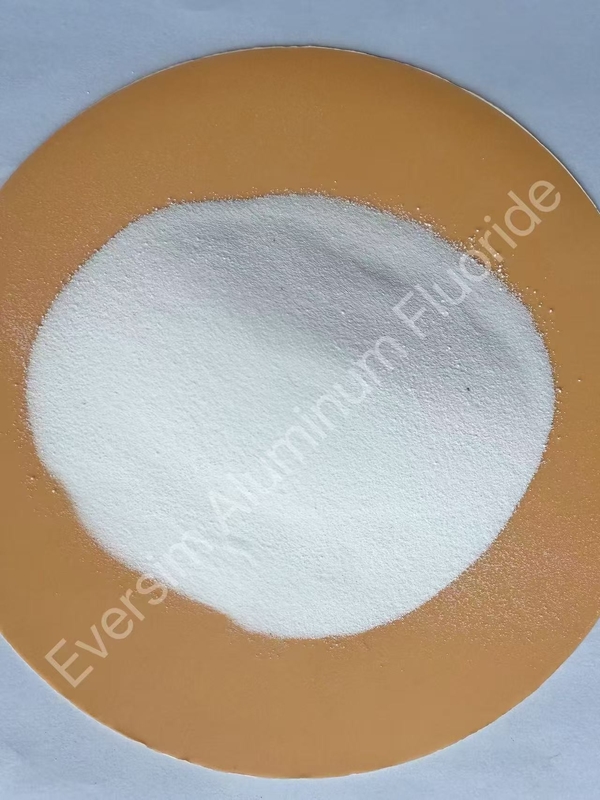 Alto grau de pureza 98% Peso molecular 83,98 Alf3 Fluoreto de alumínio como material de fluxo