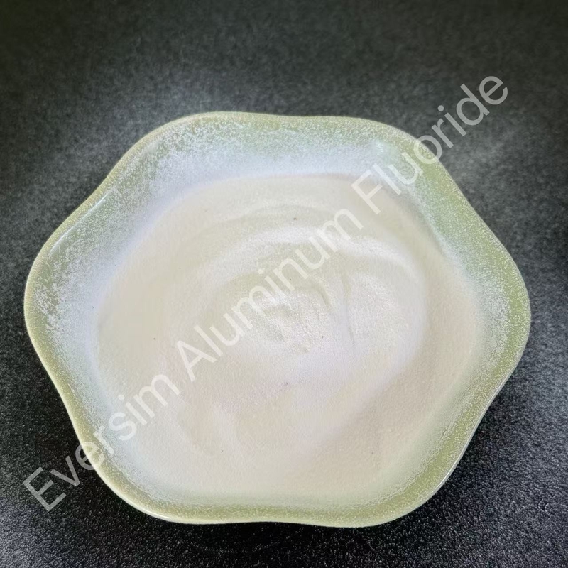 Alta Qualidade CAS7784 - 18 - 1 Fluoreto de Alumínio de Areia Branca AlF3 Para Indústria Eletrolítica de Alumínio