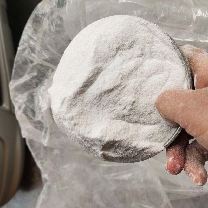 Peso Molecular 209.94 Criolita de Sódio Composto Químico Insolúvel em Água Ideal para Processos de Fabricação Industrial